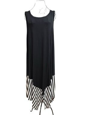 Comfy USA Lagenlook Black Maxi Dress Black-and-White Striped Asymmetrical Hem